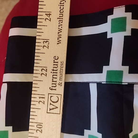 NWOT MICHAEL KORS FULL ZIP BLOUSE Unique Print - Picture 11 of 12